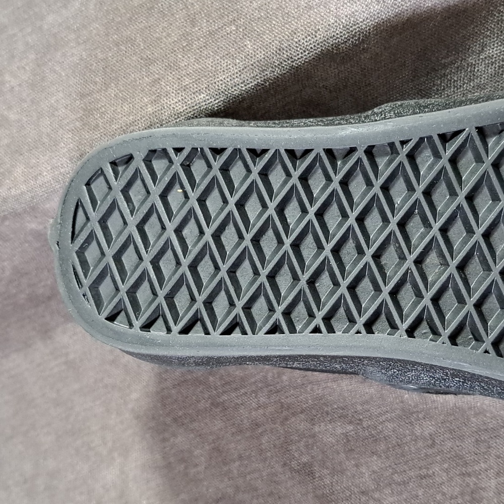 Vans Slip On Mono Black Smooth Leather Classic Sneakers VG- US 5.5 - Picture 8 of 16